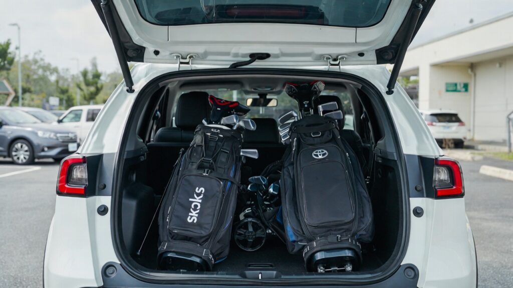 ヤリス クロス ゴルフ バッグ