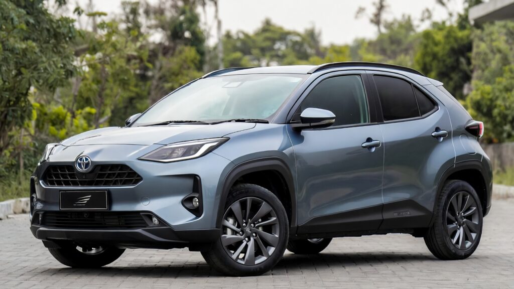 ヤリス クロス グレイッシュ ブルー