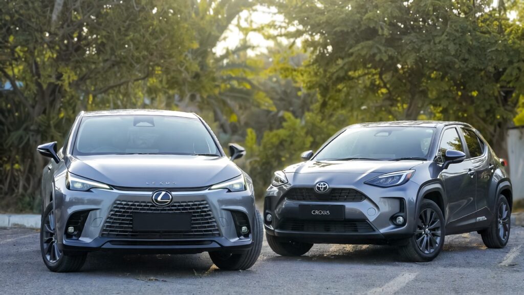 レクサス LBX vs ヤリス クロス 徹底比較