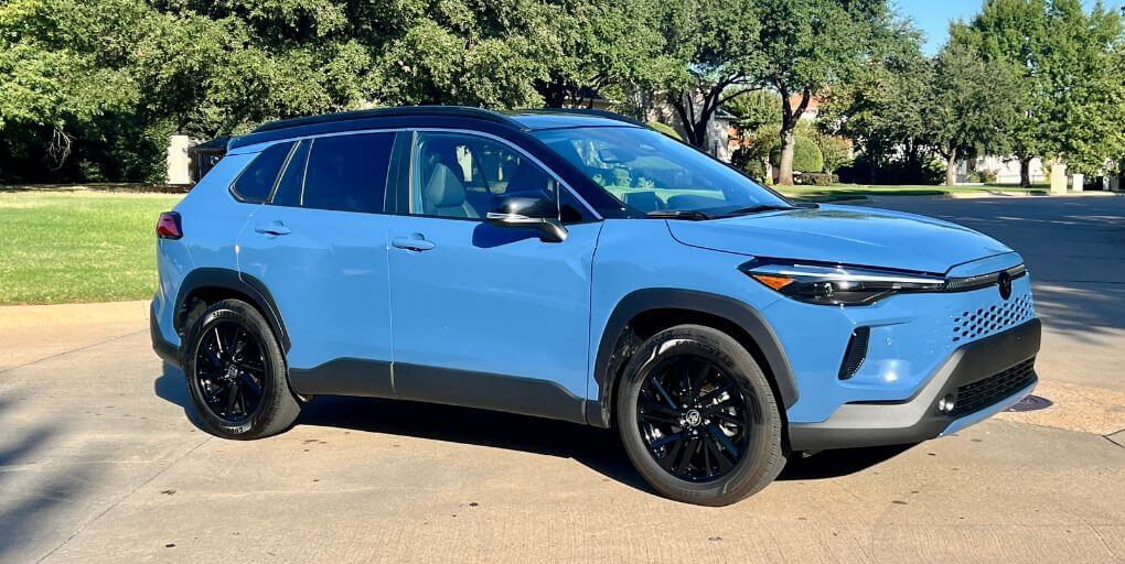 2026トヨタカローラクロス Hybrid XSE AWD 詳細レビュー 燃費抜群低価格ヤバいコスパ史上最大級バズり