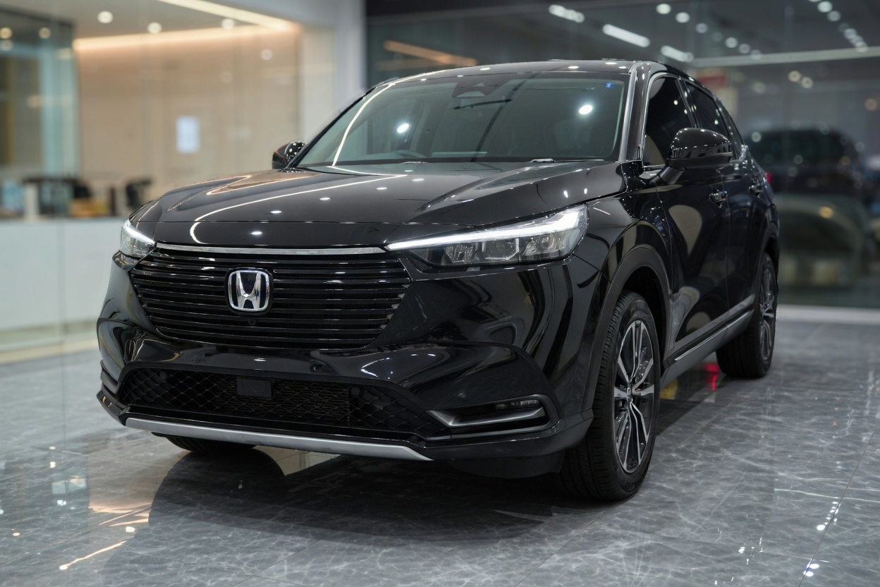 新型 ヴェゼル 黒 洗車機 GCハイドロ