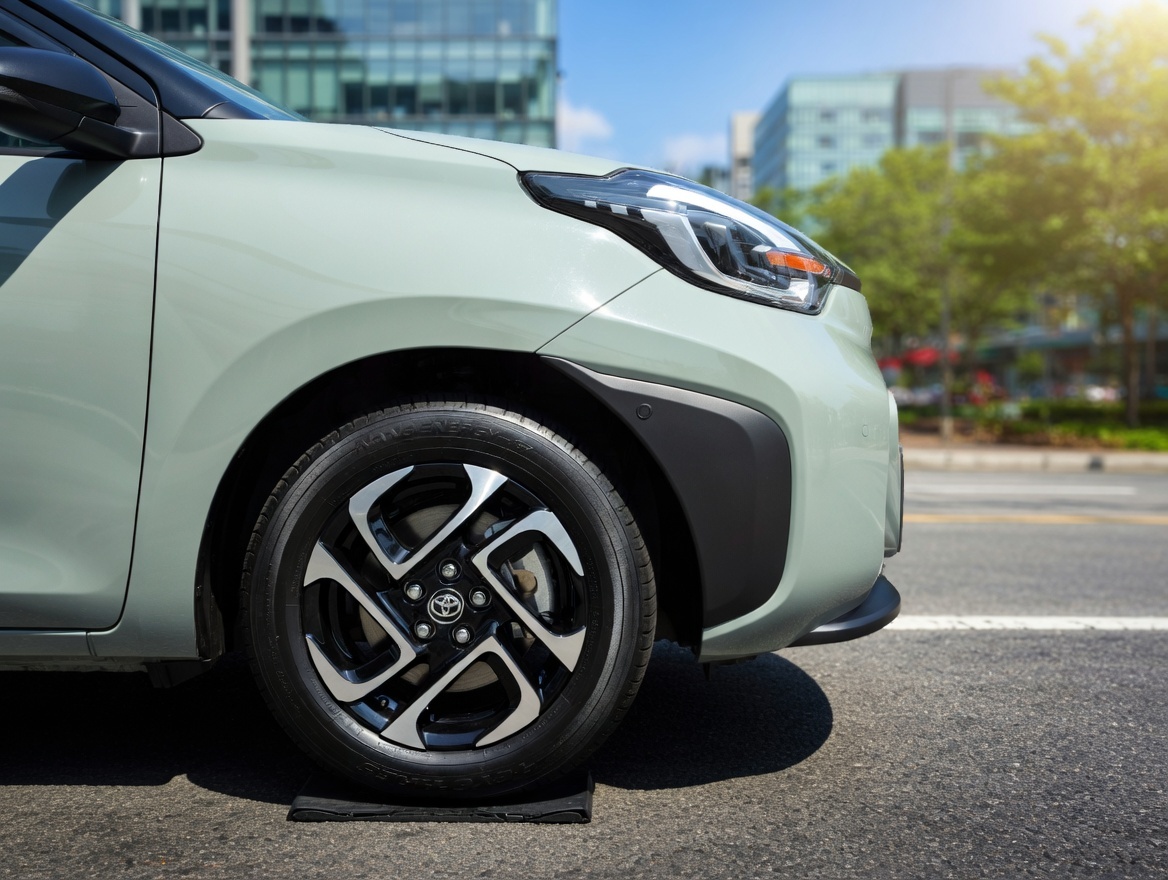 シエンタ Z 15インチ 乗り心地 違い