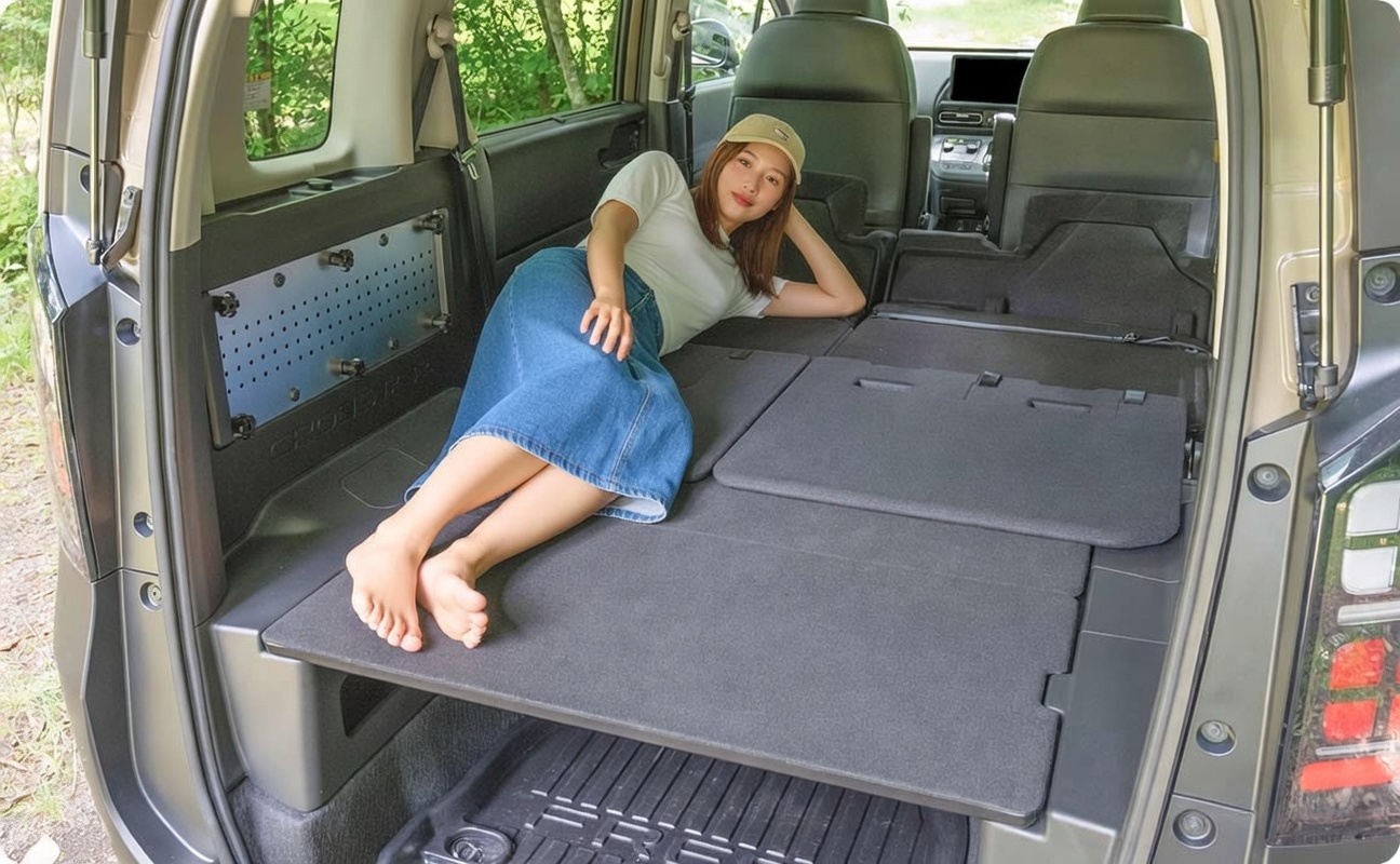 フリード 車中泊 180cm 段差解消法